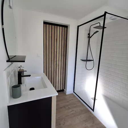 L'instant Precieux Vakantiehuis Longué